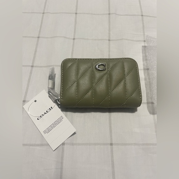 Coach Accessories - Nwt Coach Key & Card Holder